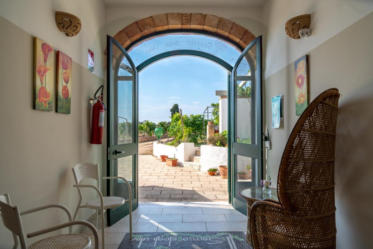 Masseria Agriturismo Il Sorriso Degli Ulivi - Dimora Di Charme Gallipoli Exterior photo