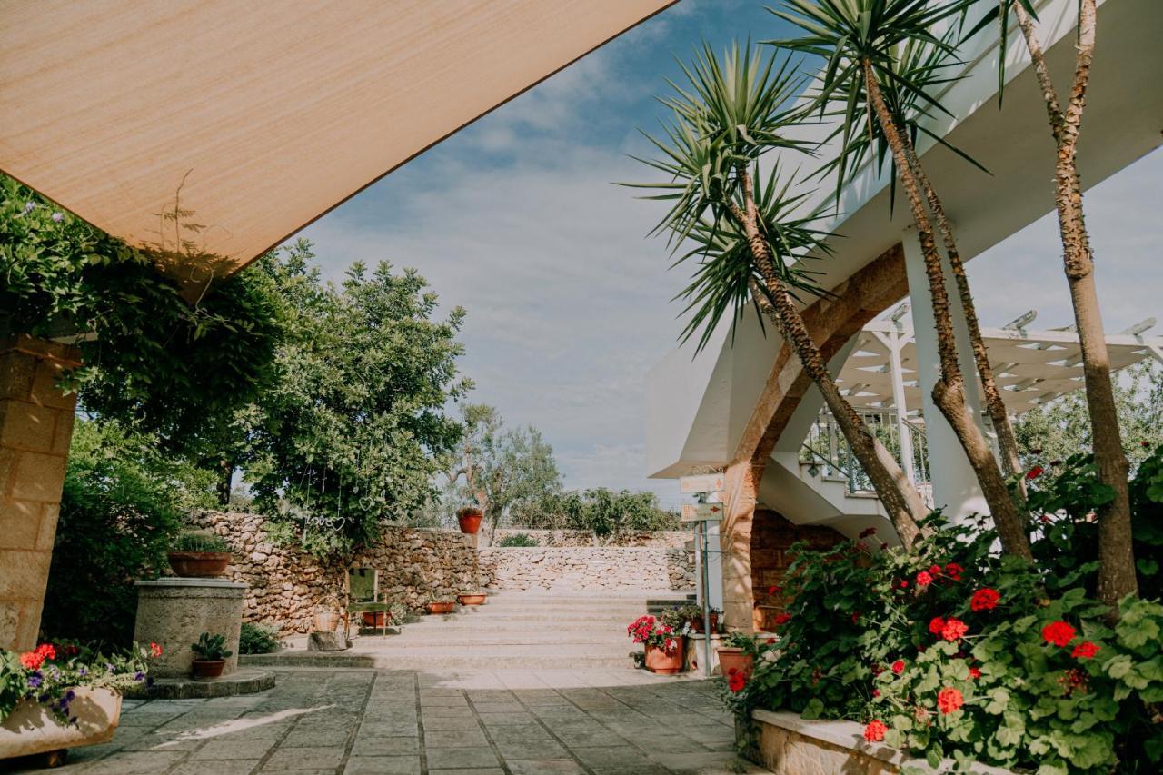 Masseria Agriturismo Il Sorriso Degli Ulivi - Dimora Di Charme Gallipoli Exterior photo